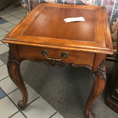 value thrift shop side wood table jan 2022.jpg